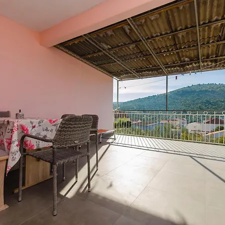 Apartment Zuljevic Rogoznica (Sibenik-Knin)